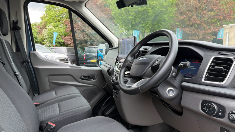 Ford Transit 350 L3 Diesel Fwd 2.0 EcoBlue 165ps H2 Limited Van [Nav]